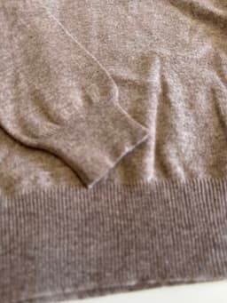 Beige_Cashmere_sweater_Men view 3