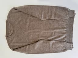 Beige_Cashmere_sweater_Men view 4