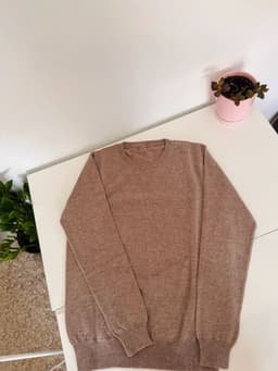 Beige_Cashmere_sweater_Men view 3