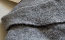 Men’s Himalayan Grey Pure Cashmere Polo Shirt view 4