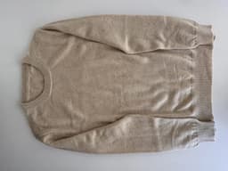 Beige_Cashemre_sweater_Ladies view 3