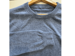 Indigo_Cashmere_sweater_Men view 2