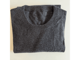 Charcoal_Cashmere_sweater_Men view 1