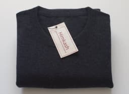 Men’s Charcoal Pure Cashmere Crew-Neck Sweater view 3